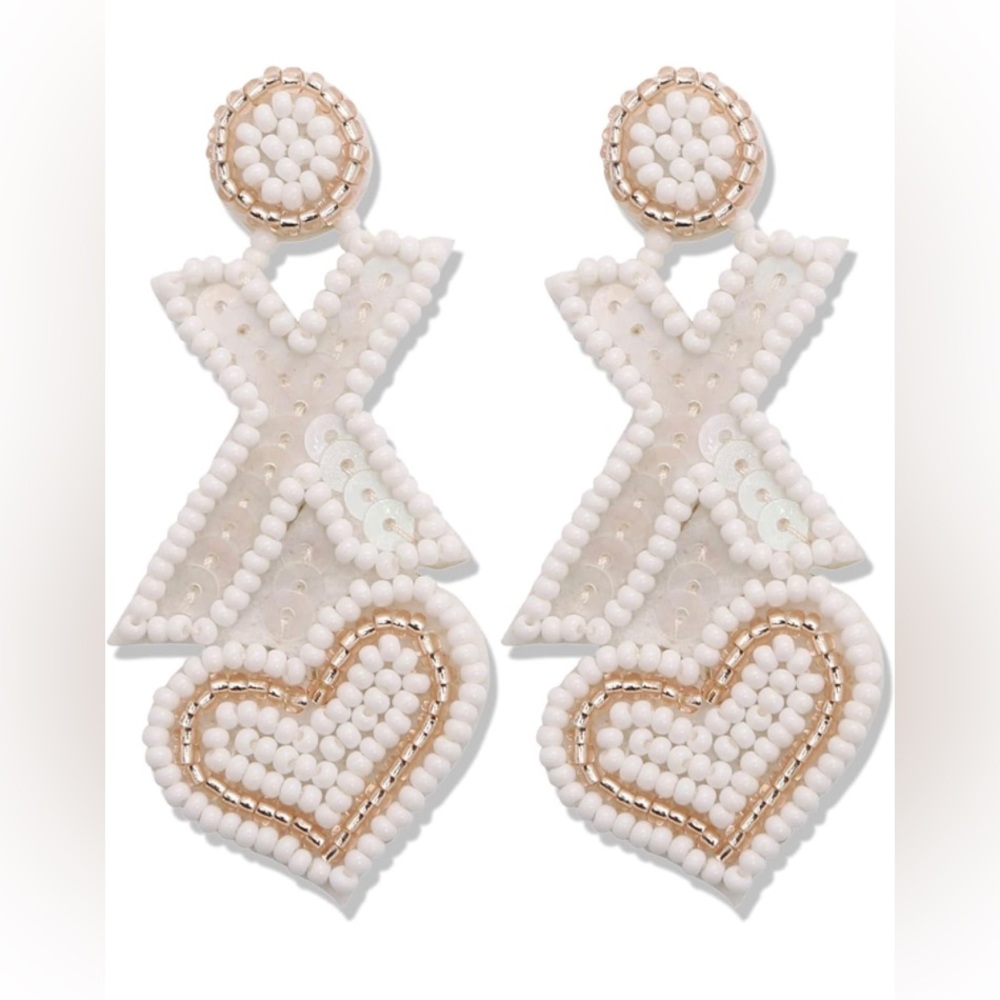 Heart Beaded Earrings - Picture 5 of 7